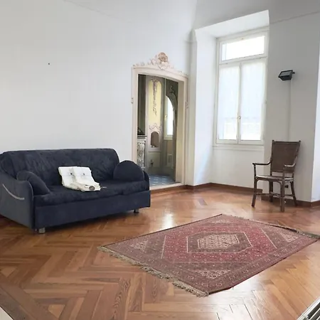 Gaudio- Centro Apartment